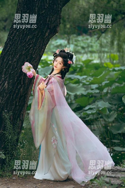 雯妹不讲道理最新发布！一之濑明日奈兔女郎美图，怪不得我停不下来