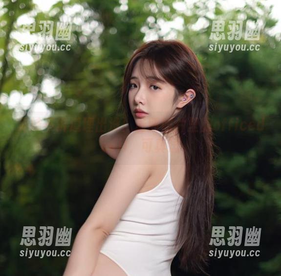雯妹不讲道理出没！最新照片里的officedevil，可真逗