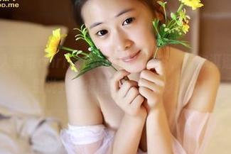 青豆客 – 深入黄可christine的棉袜宇宙，带你逛逛全套的原图，别说我没提醒你，快拿好纸巾！